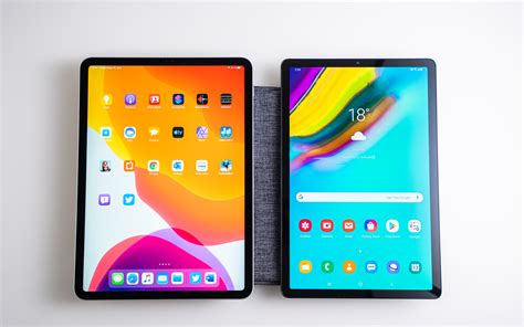 ipad タブレット 比較: なぜ猫はタブレットを好むのか？